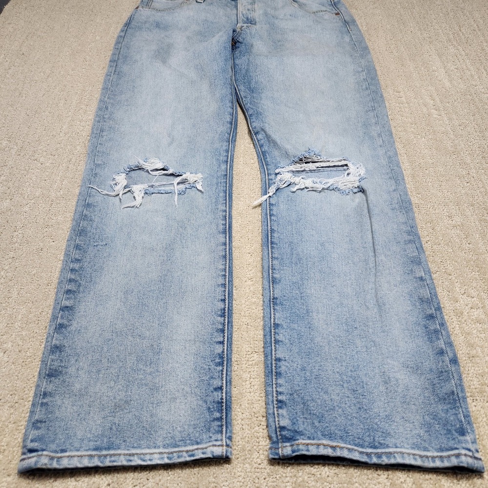 Levis 501 Jeans Men 34x32 *READ Light Wash Distressed Straight Leg Button Fly - Picture 1 of 8
